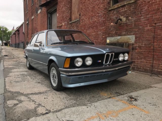 1979 Blue BMW 2002 Coupe