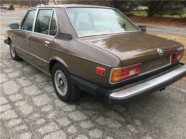 1979 Brown BMW 5-Series --