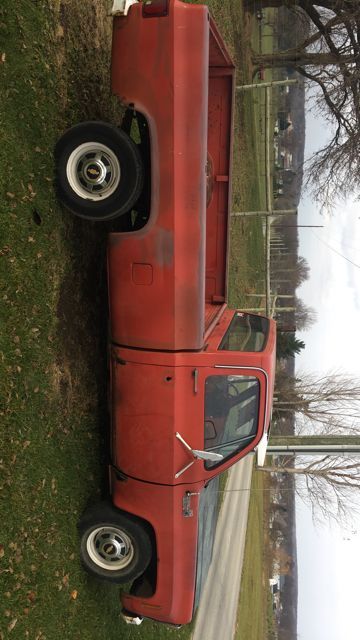 1979 orange/ red Chevrolet C-10
