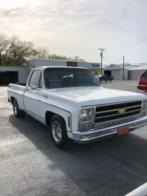 1979 White Chevrolet C-10 Standard Cab Pickup