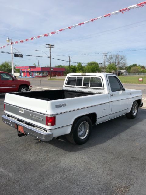 1979 White Chevrolet C-10 Standard Cab Pickup