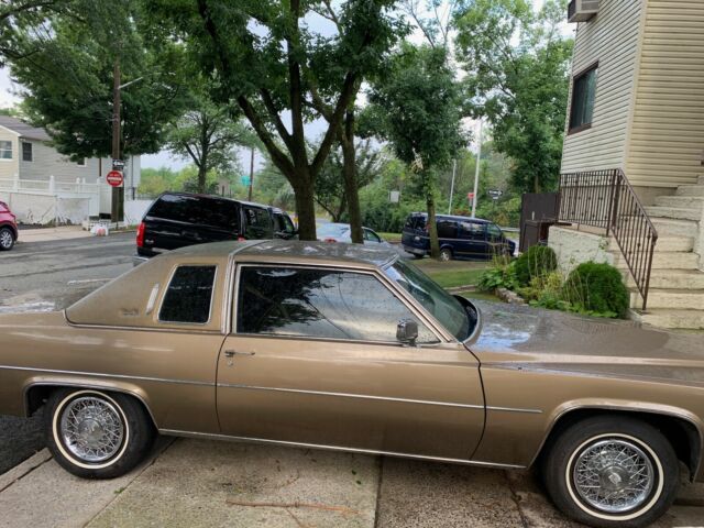 1979 Gold Cadillac DeVille