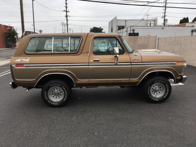 1979 Brown/Gold Ford Bronco