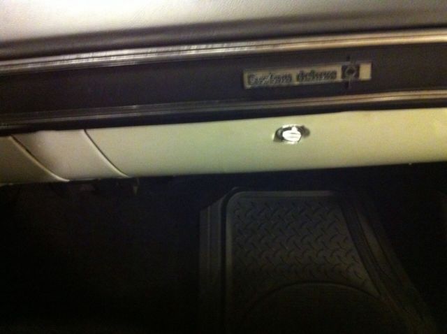 1979 White Chevrolet C-10 Standard Cab Pickup