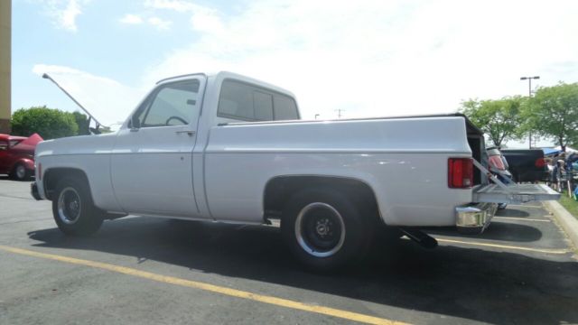 1979 White Chevrolet C-10 Standard Cab Pickup