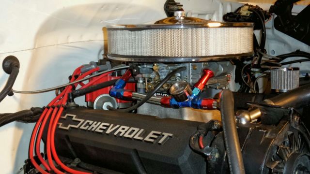 1979 White Chevrolet C-10 Standard Cab Pickup