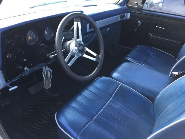 1979 Silver Chevrolet C-10 Cab & Chassis