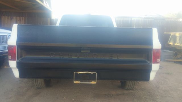 1979 White Chevrolet C-10 Standard Cab Pickup