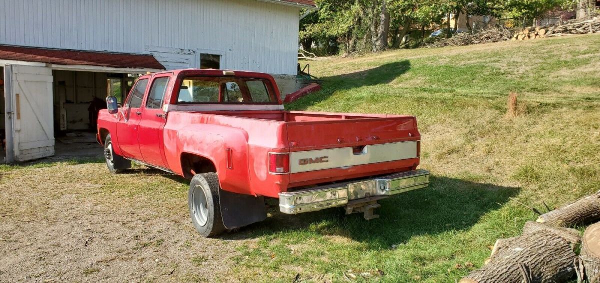 1979 Red Chevrolet C30 Crew Cab Pickup