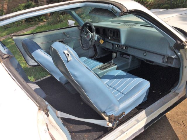 1979 White Chevrolet Camaro Coupe