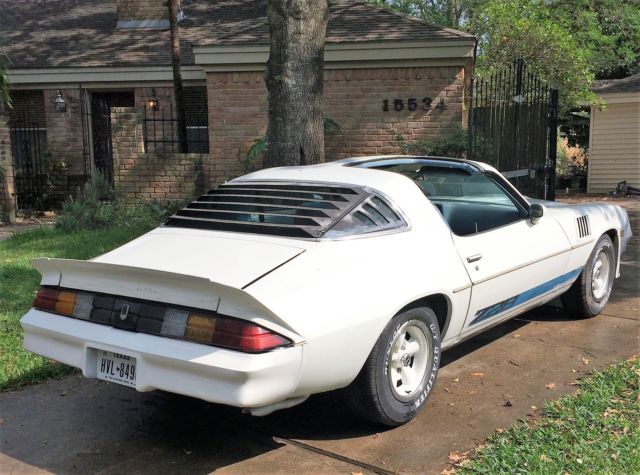 1979 White Chevrolet Camaro Coupe