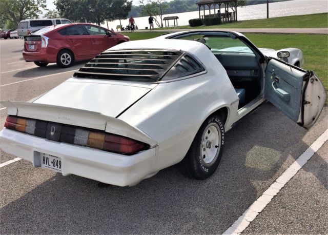 1979 White Chevrolet Camaro Coupe