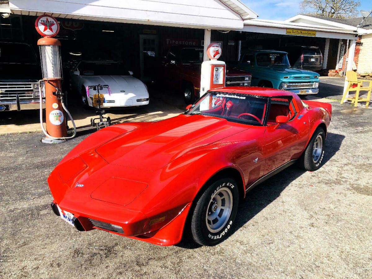 1979 Red Chevrolet Corvette --