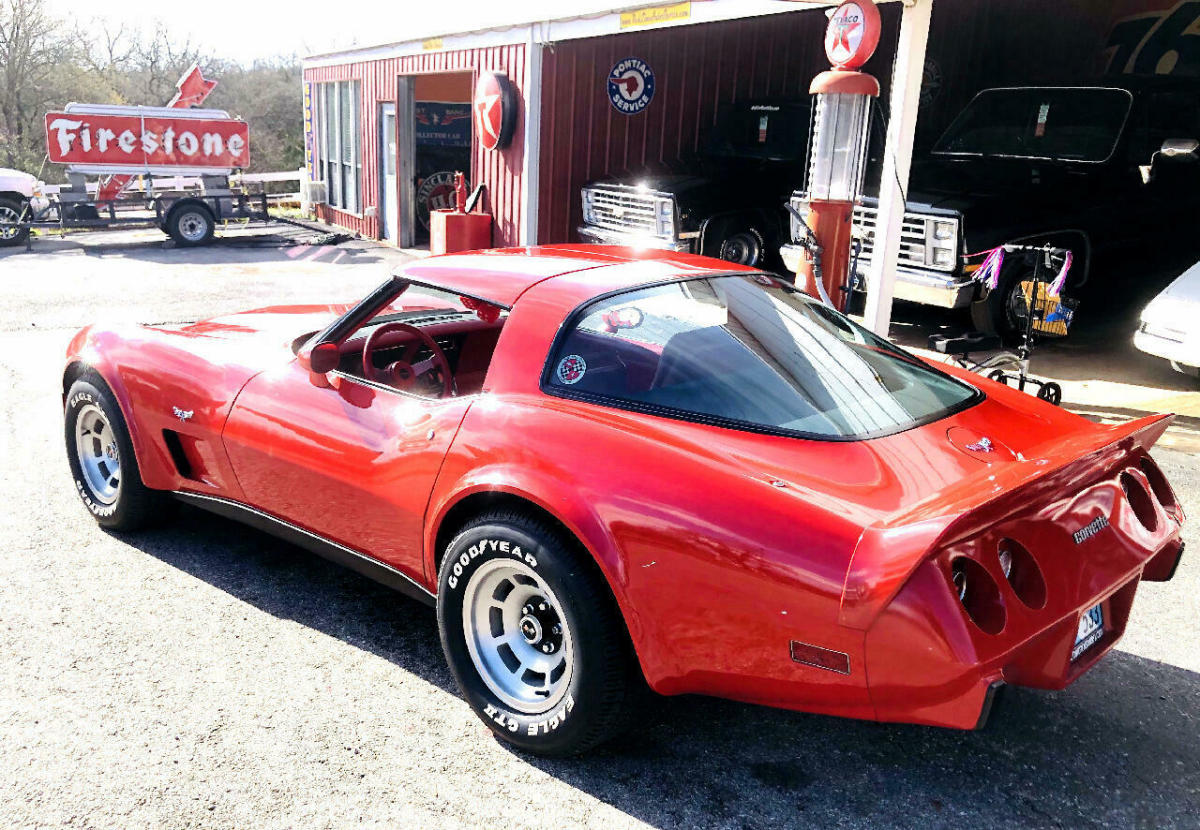 1979 Red Chevrolet Corvette --