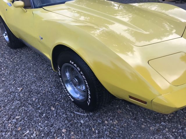 1979 Yellow Chevrolet Corvette Coupe