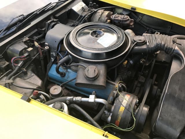 1979 Yellow Chevrolet Corvette Coupe