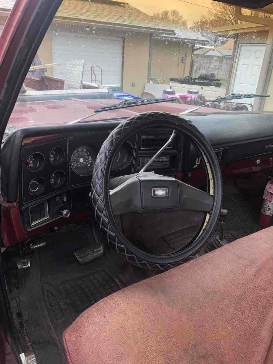 1979 Red Chevrolet k10 Pickup
