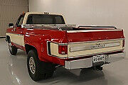 1979 Red Chevrolet Silverado 3500 --