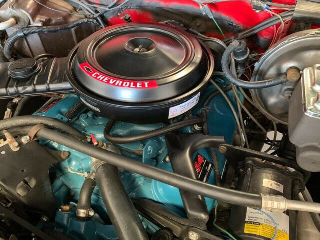 1979 Red Chevrolet Silverado 3500 --