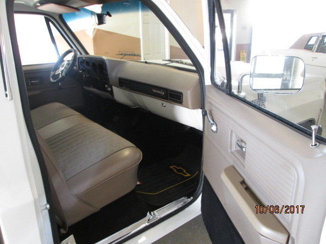 1979 Chevrolet C-10 Standard Cab Pickup