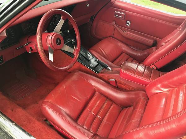 1979 WHITE Chevrolet Corvette Coupe