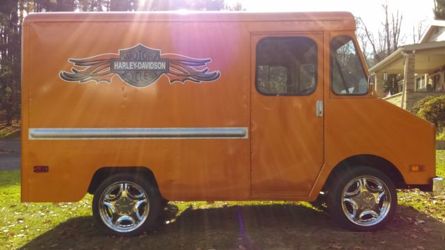 1979 Orange Chevrolet C-10 VAN
