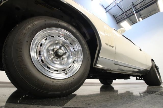 1979 White Chrysler 300 Series Hardtop