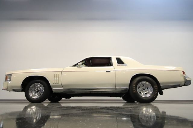 1979 White Chrysler 300 Series Hardtop