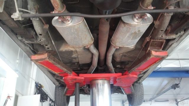 1979 White Chrysler 300 Series Sedan