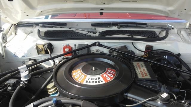 1979 White Chrysler 300 Series Sedan