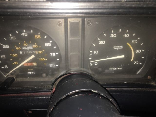 1979 White Chevrolet Corvette Coupe