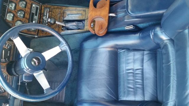 1979 White Chevrolet Corvette Coupe