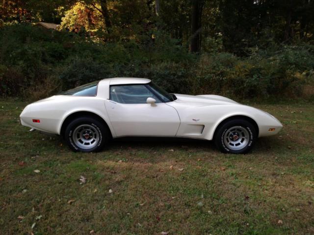 1979 beige Chevrolet Corvette Coupe