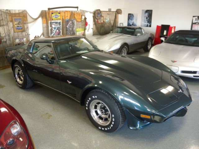 1979 green Chevrolet Corvette coupe