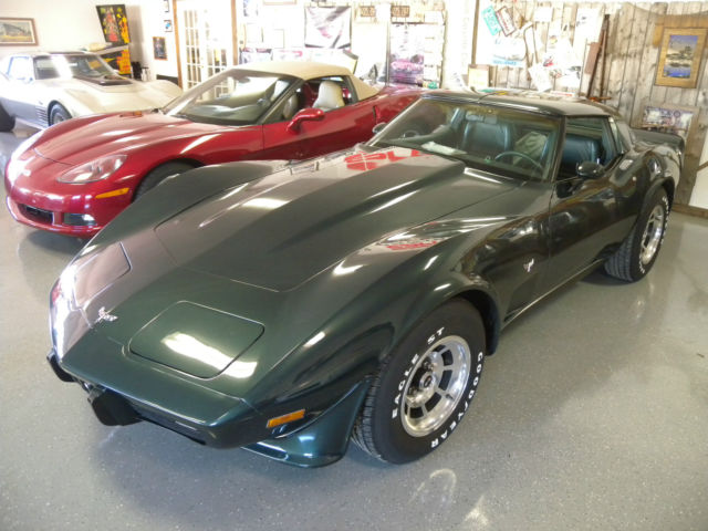 1979 green Chevrolet Corvette coupe