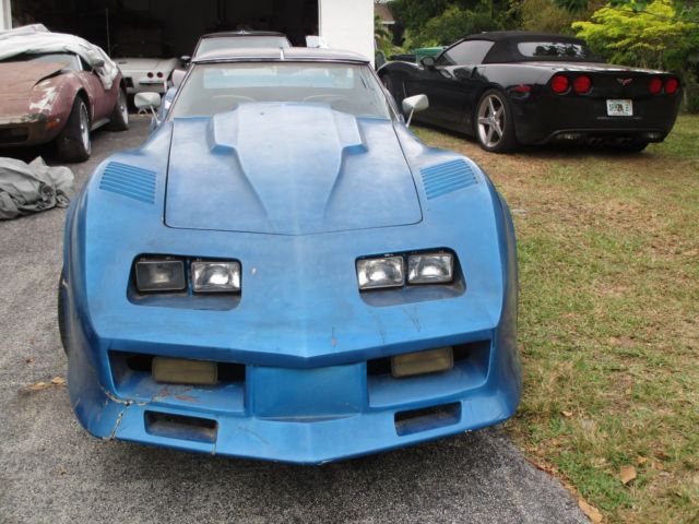 1979 Blue Chevrolet Corvette