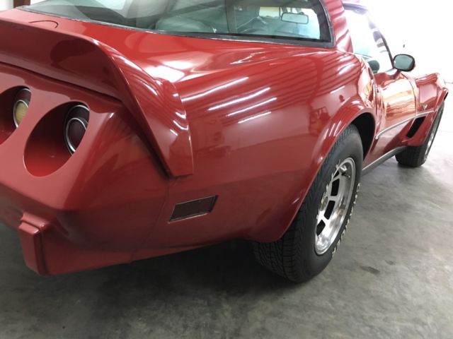 1979 Red Chevrolet Corvette Coupe