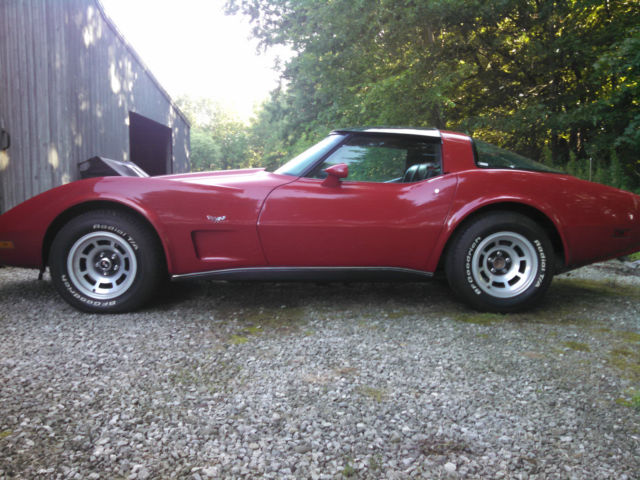 1979 Red Chevrolet Corvette Coupe