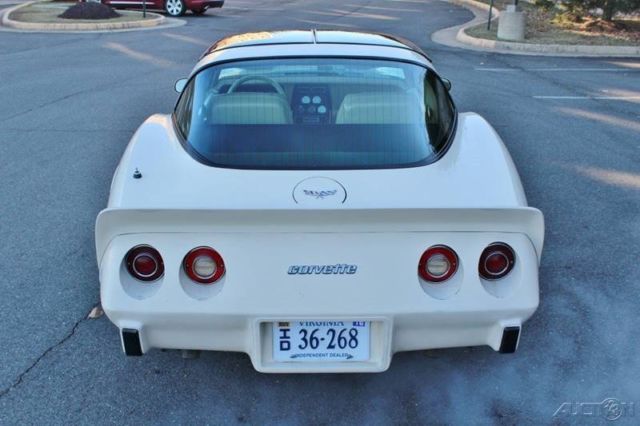 1979 Tan Chevrolet Corvette