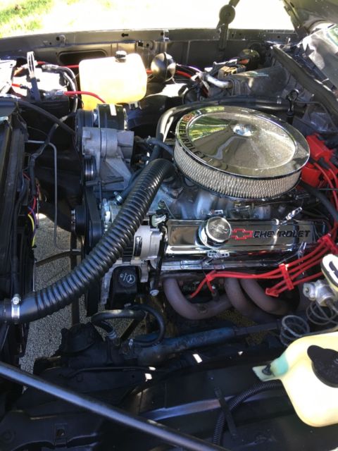 1979 Black metallic/ silver metallic Oldsmobile Cutlass Coupe
