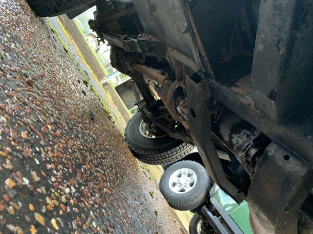 1979 Green Land Rover Defender SUV