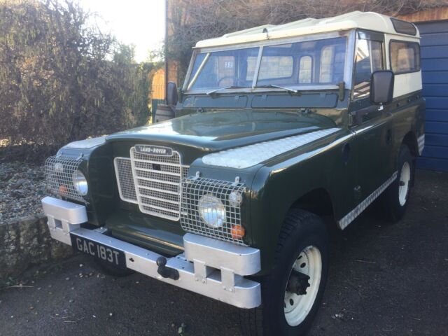 1979 Green Land Rover Defender SUV