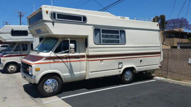 1979 Brown Dodge B300 Van Van Camper