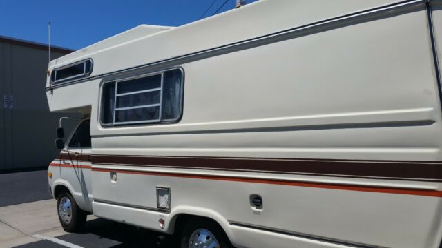 1979 Brown Dodge B300 Van Van Camper