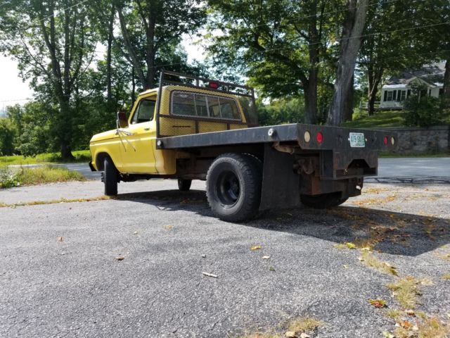 1979 Yellow Ford F-100