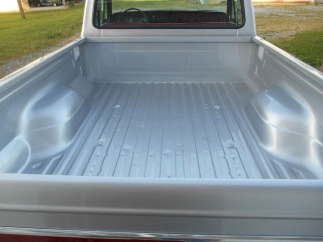 1979 Red/Silver Ford F-150 Std Cab Short Bed