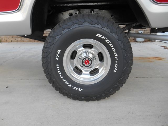 1979 Red/Silver Ford F-150 Std Cab Short Bed