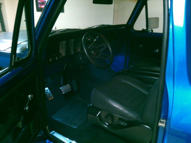 1979 BLUE & BLACK Ford F-150 SUPER CAB