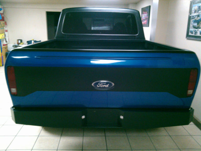 1979 BLUE & BLACK Ford F-150 SUPER CAB