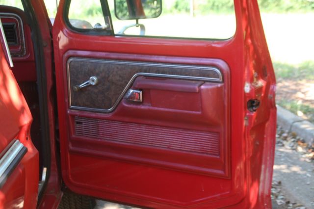 1979 Red Ford F-150 Pick Up